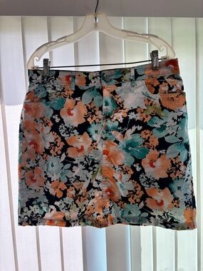 croft & barrow Navy Floral Mini Skirt with Teal & Peach Blooms